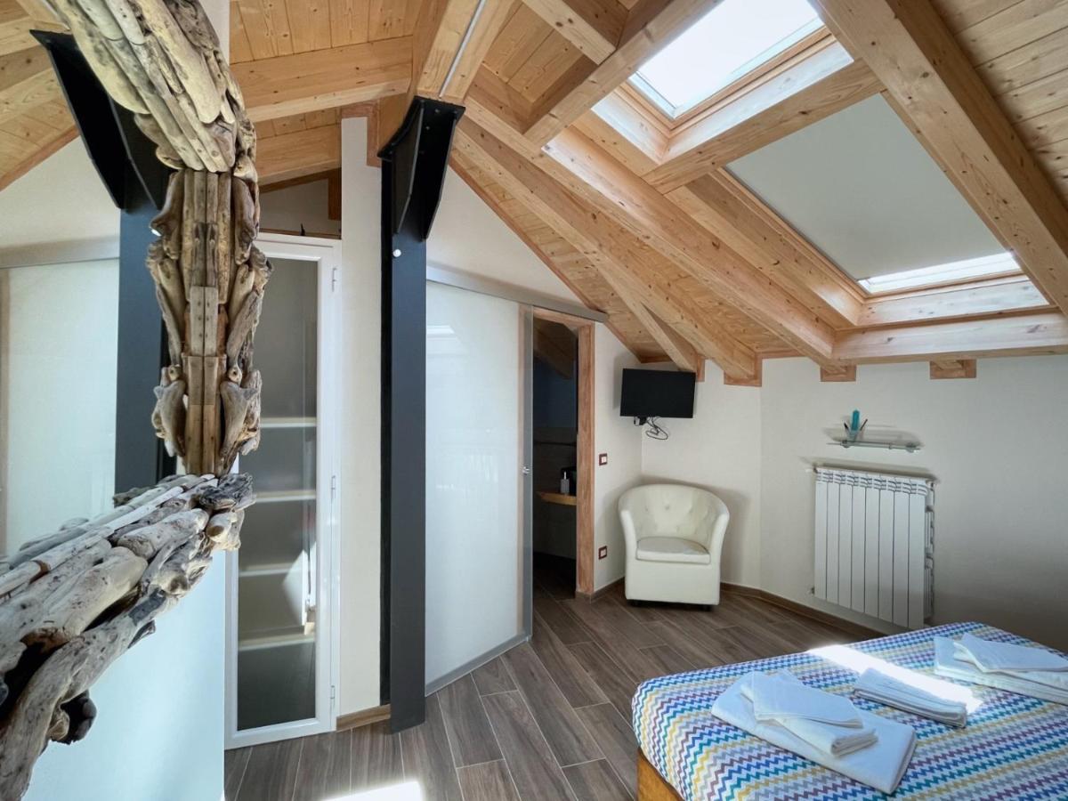 Ca De Sora Apartman Luino Kültér fotó